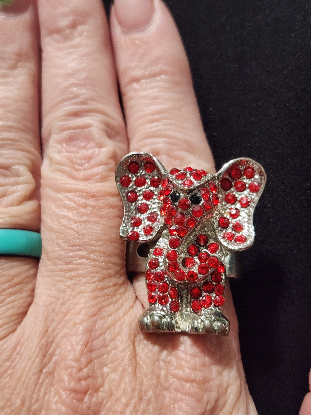 ​Vintage-Style Red Rhinestone Elephant Statement Ring (Stretch Band) Roll Tide